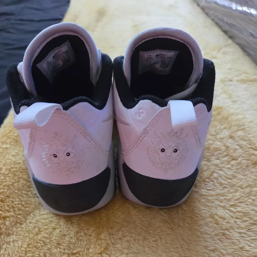 Nike White Trainers